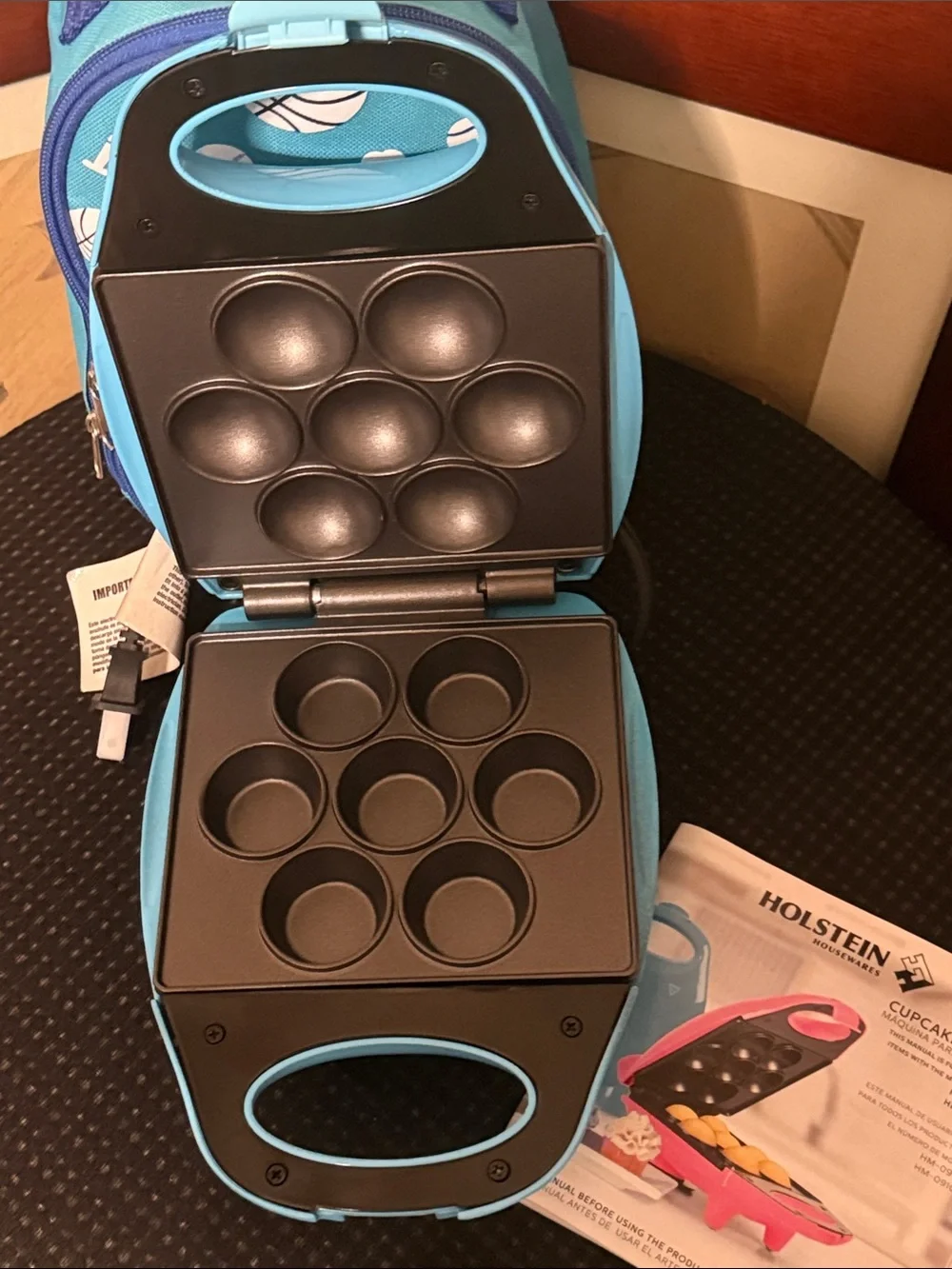Holstein Blue Mini Cupcake Maker - Blue